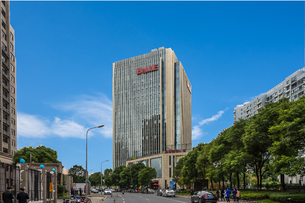百麗國(guó)際廣場(chǎng)怎么樣？