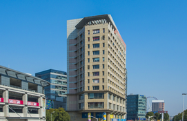 南方休閑廣場(chǎng)有面積出租嗎？