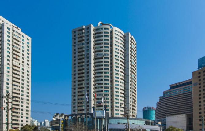上海華苑大廈：徐家匯商圈核心，交通便利