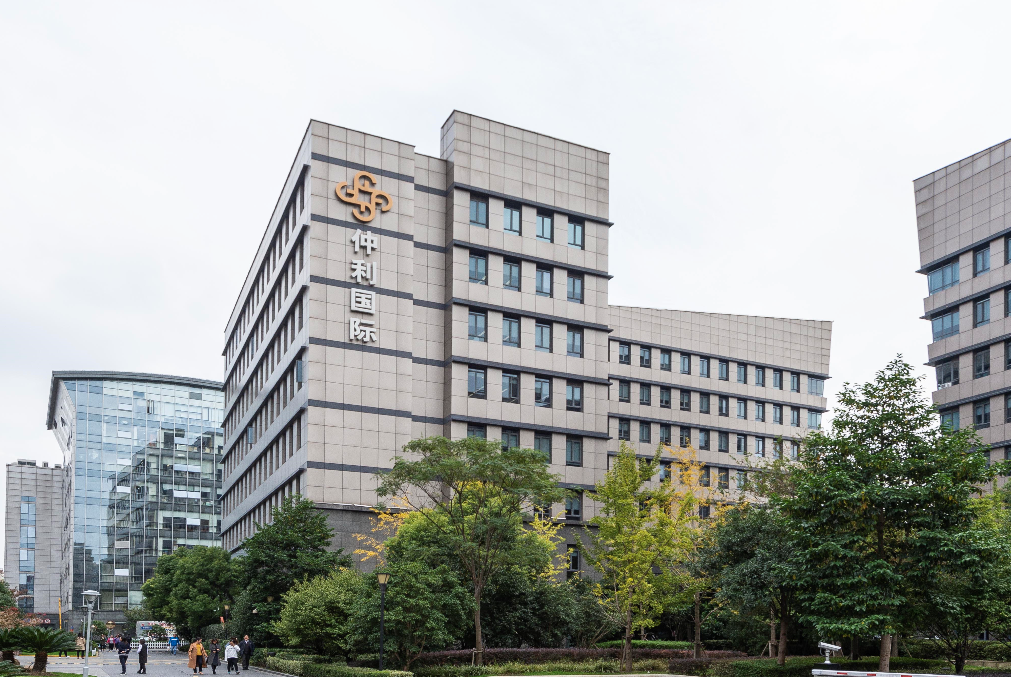 上海虹橋中央大廈：安全高效，商務辦公新典范