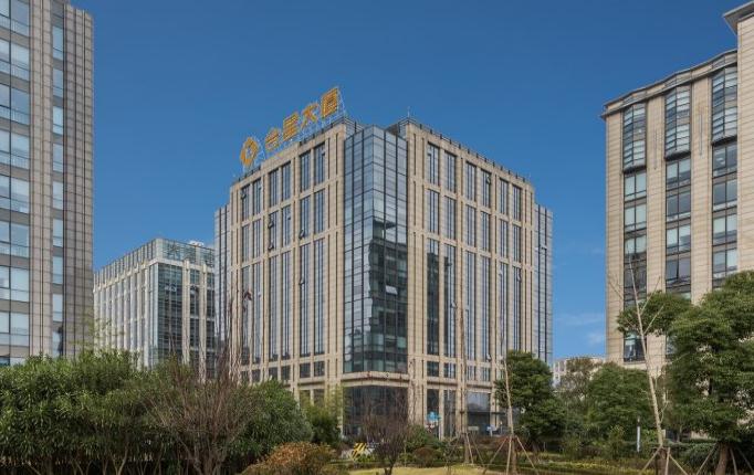 上海普陀區(qū)合星大廈辦公寫字樓招商租賃綜合評估報告：企業(yè)選址決策深度分析