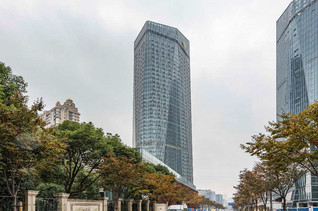 上海徐匯區(qū)陽光濱江中心辦公寫字樓招商租賃綜合評估報告：企業(yè)選址決策深度分析