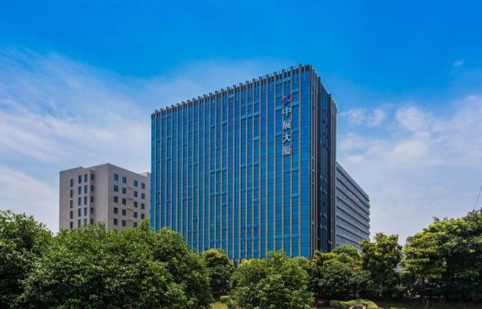 上海閔行區(qū)中展大廈招商中心招商租賃綜合評估報告：企業(yè)選址決策深度分析